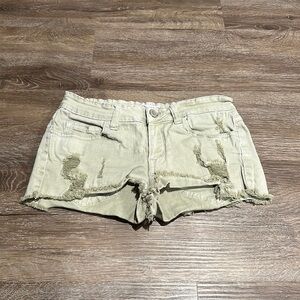 Klique B. Girl’s Distressed Denim Shorts - Size Small
